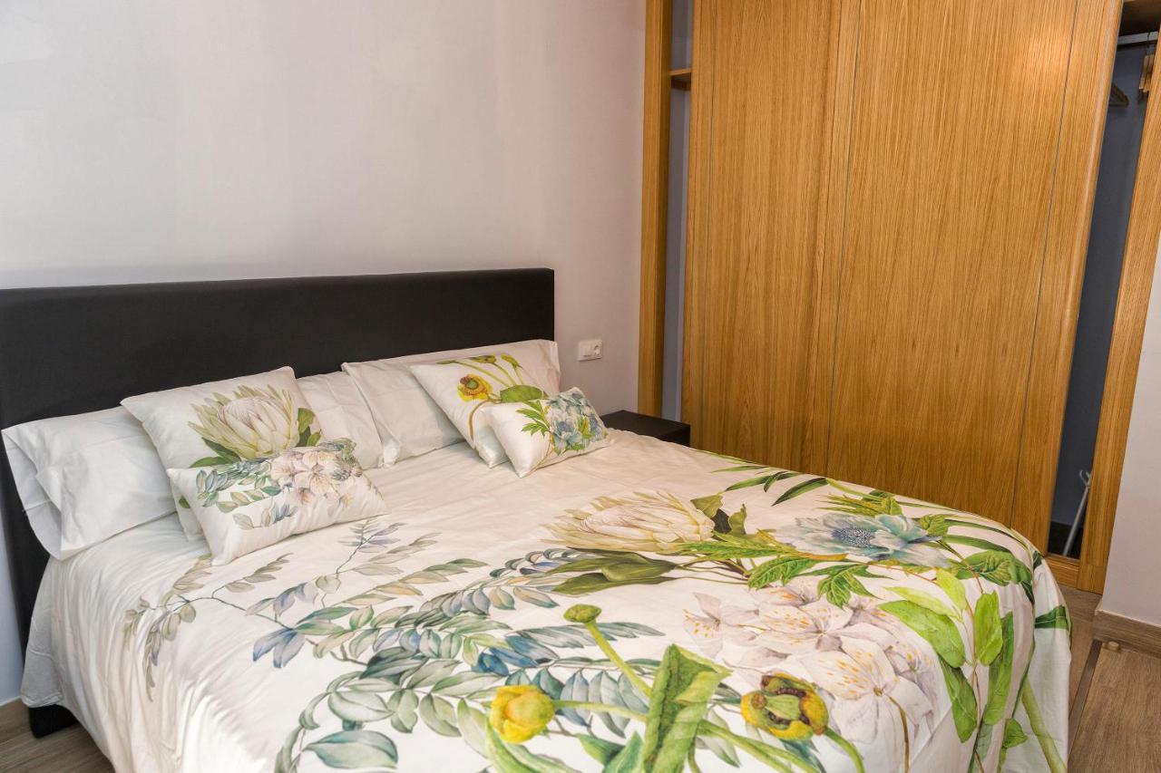 Apartamentos Onnight مالقة المظهر الخارجي الصورة